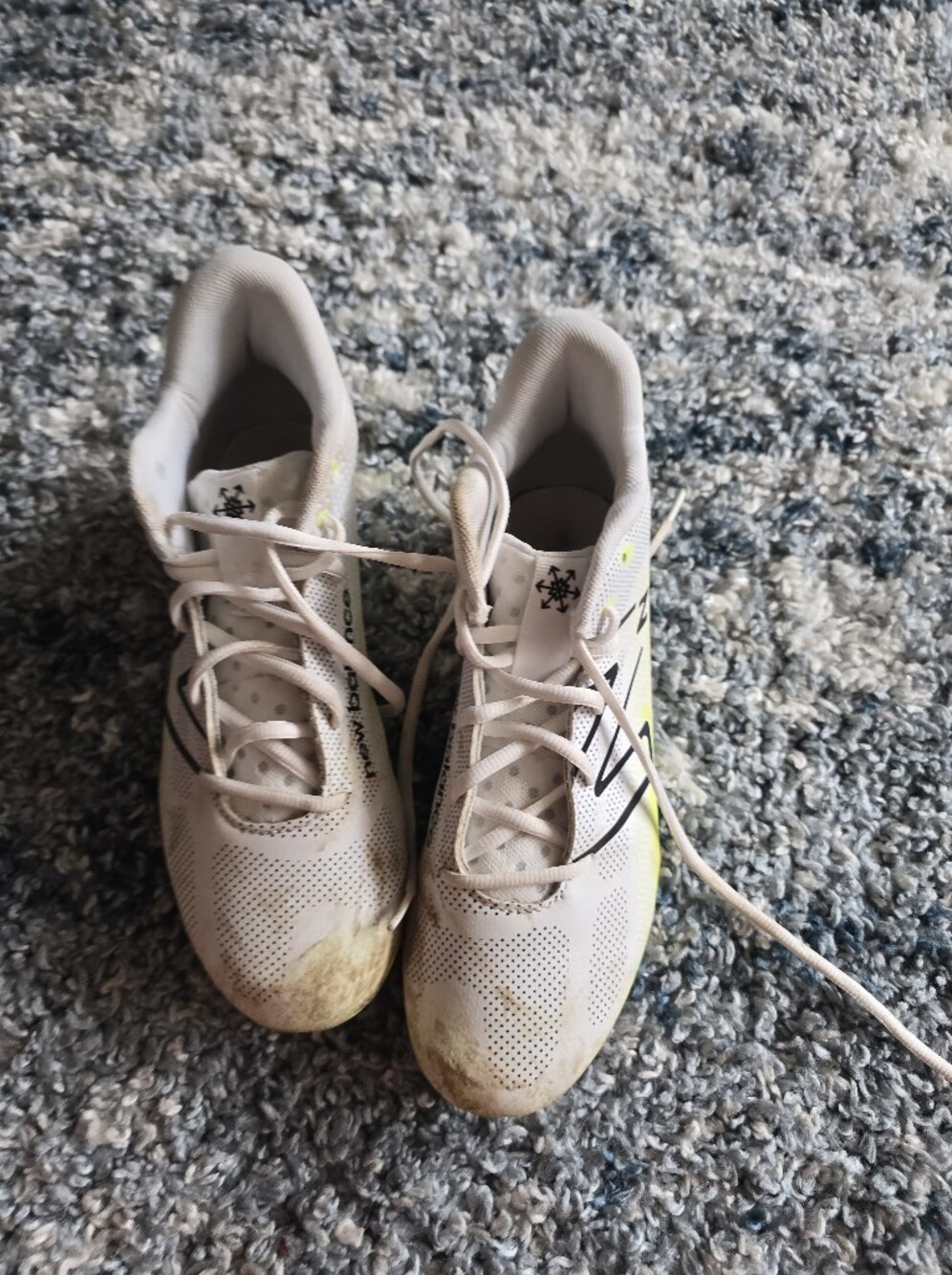 New Balance Lax Cleats Sz 6